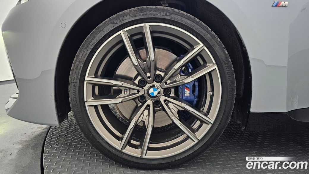 BMW 2-Series M240i xDrive Coupe, 2024