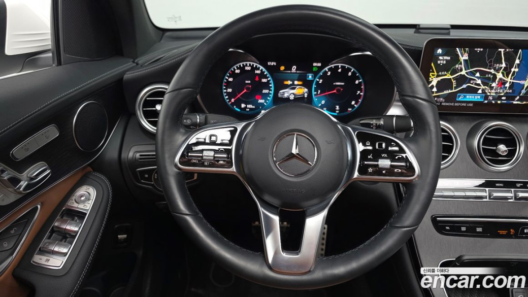 Mercedes-Benz GLC-Class GCL300 4MATIC Coupe, 2023