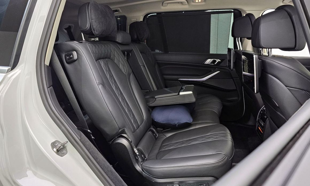 BMW X7 xDrive 40d Design Pure Excellence 7-Seater, 2022