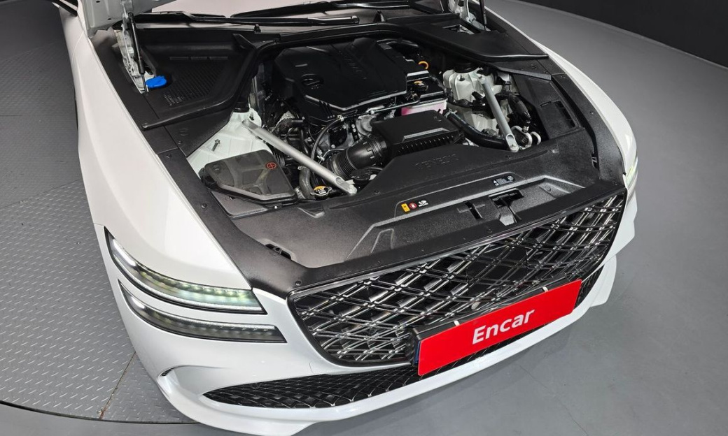 Genesis G80 Gasoline 2.5 Turbo AWD, 2025