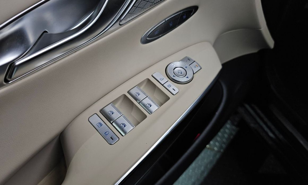 Genesis GV70 2.5T Gasoline AWD, 2024