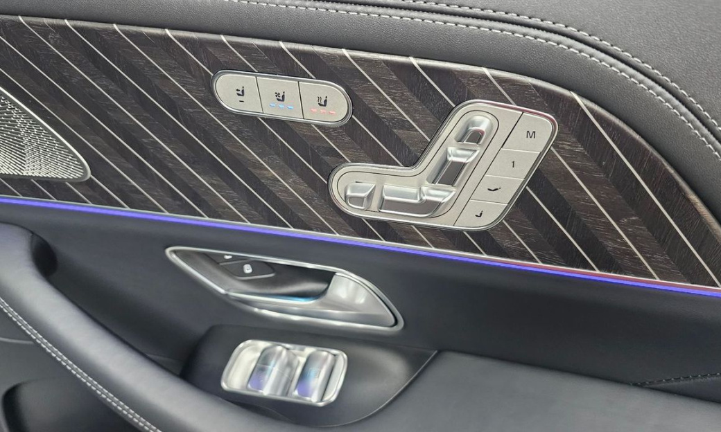 Mercedes-Benz GLS-Class Maybach GLS600 4MATIC, 2024