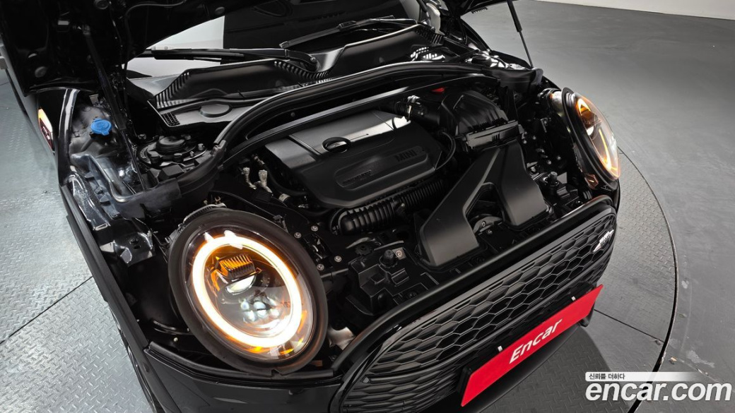 Mini Clubman JCW, 2023