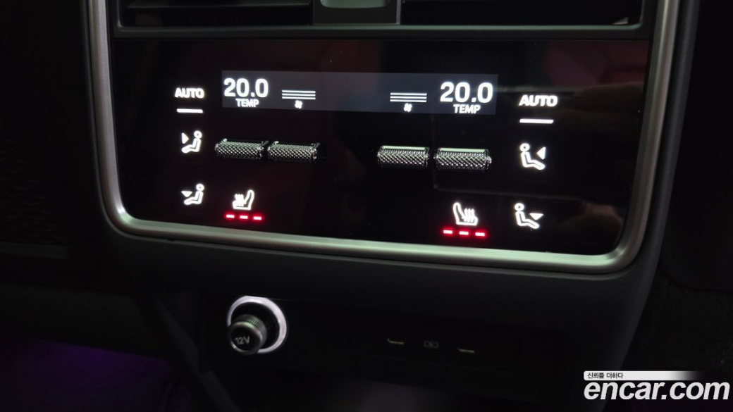 Porsche Cayenne 3.0, 2025