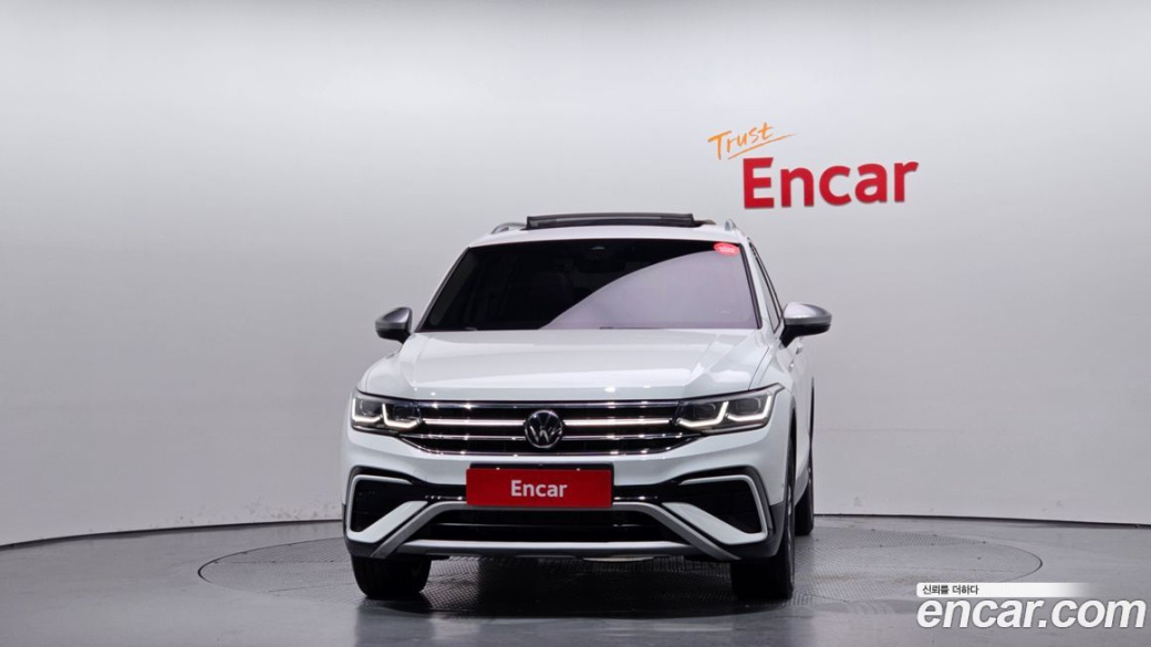 Volkswagen Tiguan 2.0 TSI Prestige, 2023