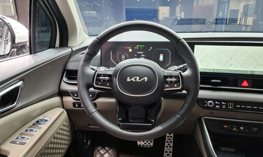 Kia Carnival 7-Seater Noblesse, 2025