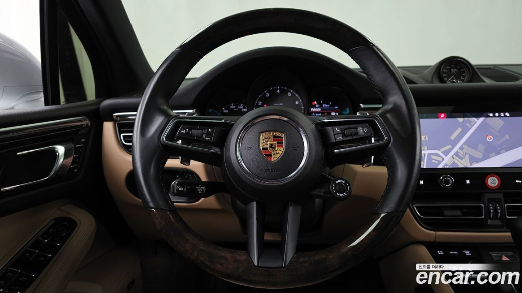 Porsche Macan 2.9 S, 2022