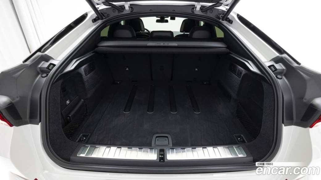 BMW X6 xDrive40i M Sport, 2024