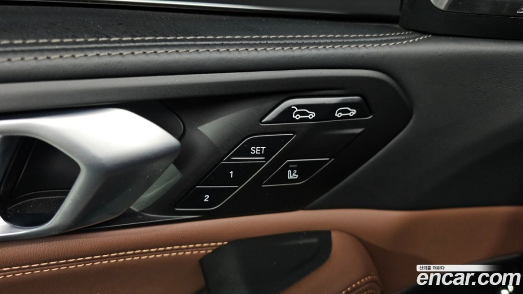 BMW X6 xDrive40i M Sport, 2023