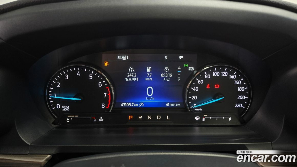 Ford Explorer 2.3 LimIted 4WD, 2022