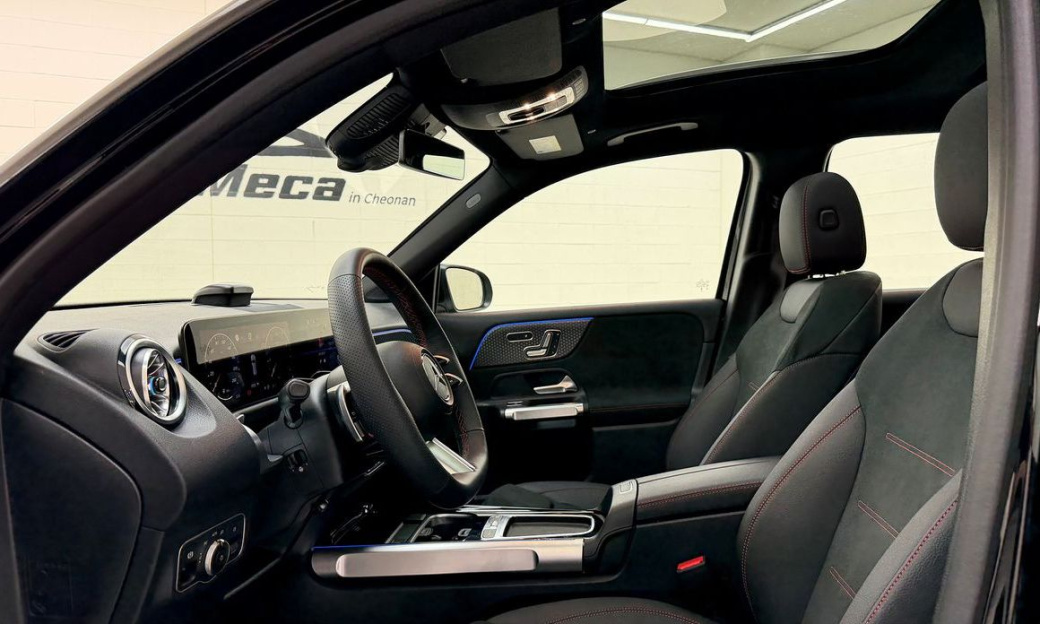 Mercedes-Benz GLB-Class GLB250 4MATIC, 2025