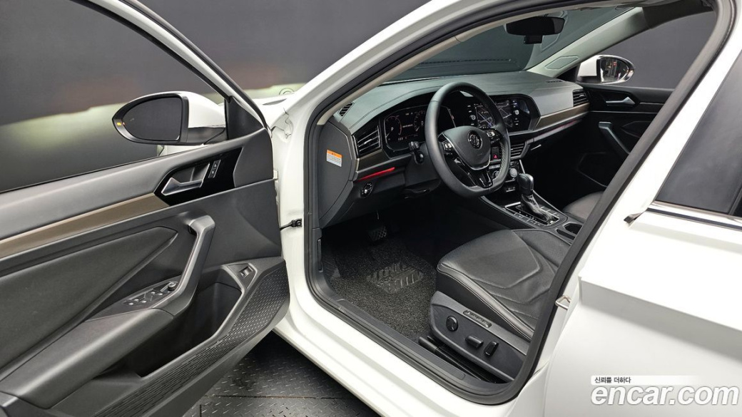 Volkswagen Jetta 1.4 TSI Prestige, 2021
