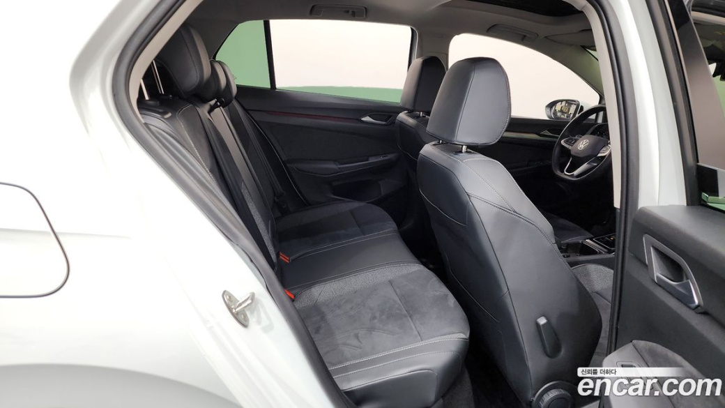 Volkswagen Golf 2.0 TDI Prestige, 2025