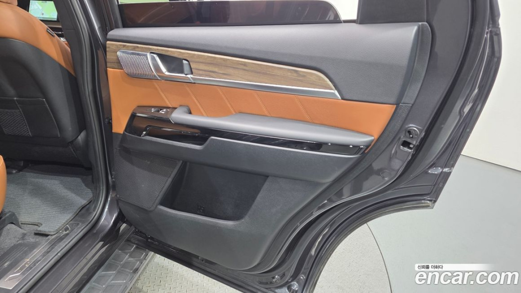 Kia Mohave Diesel 3.0 4WD 5-Seater, 2023