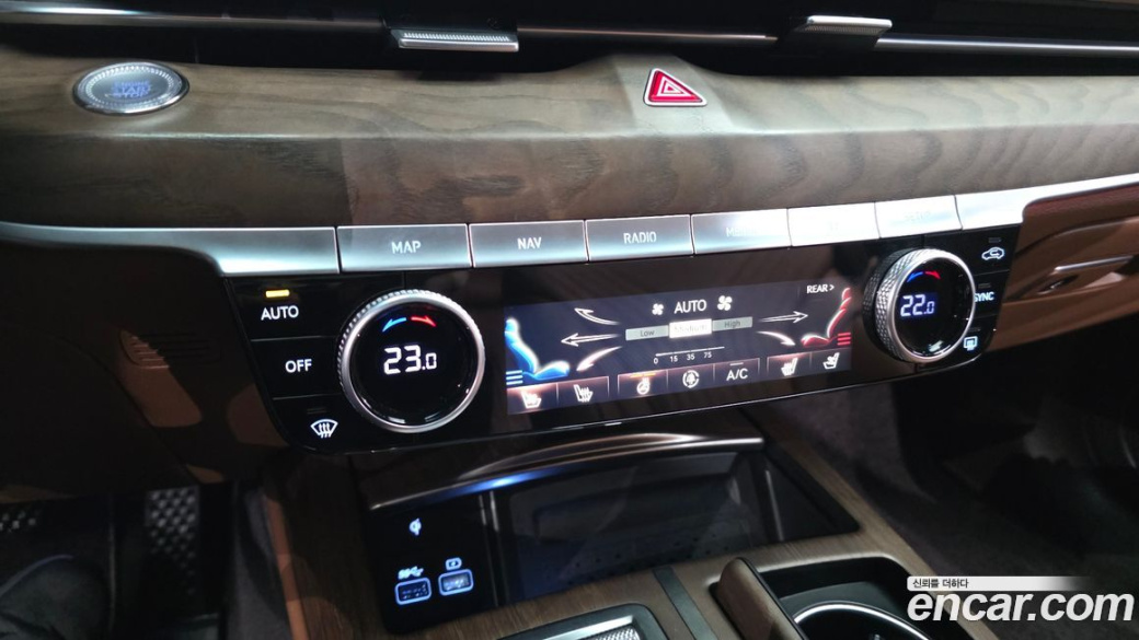Genesis G80 Gasoline 2.5 Turbo AWD, 2022