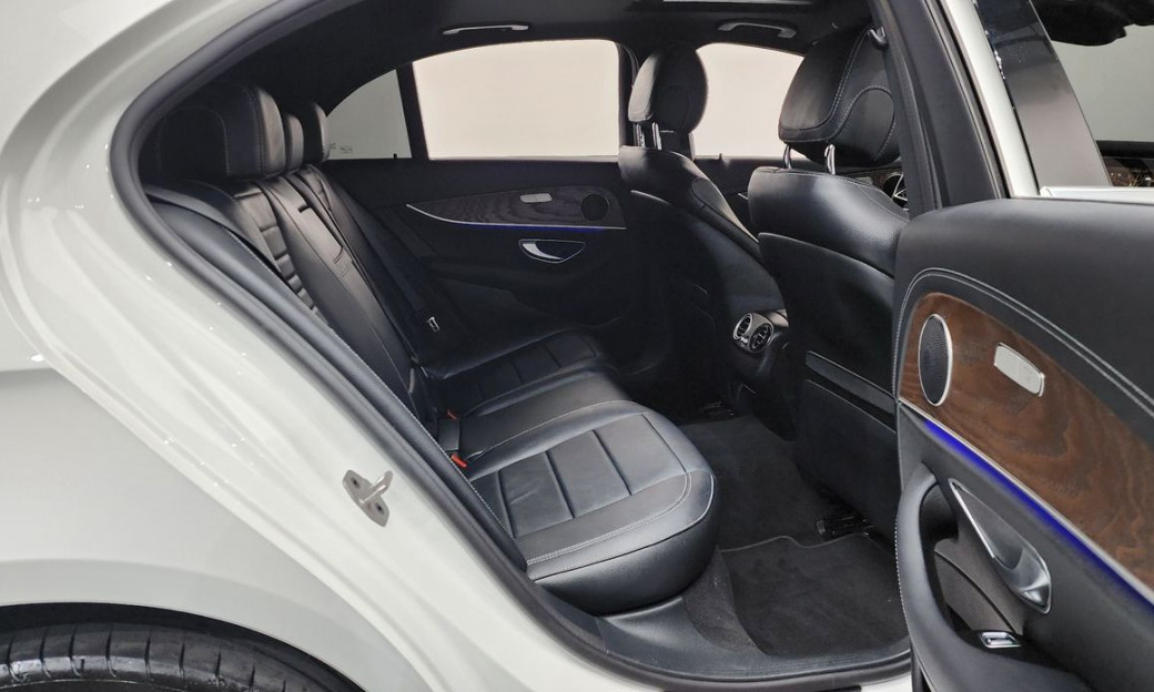 Mercedes-Benz E-Class E250 Exclusive, 2023
