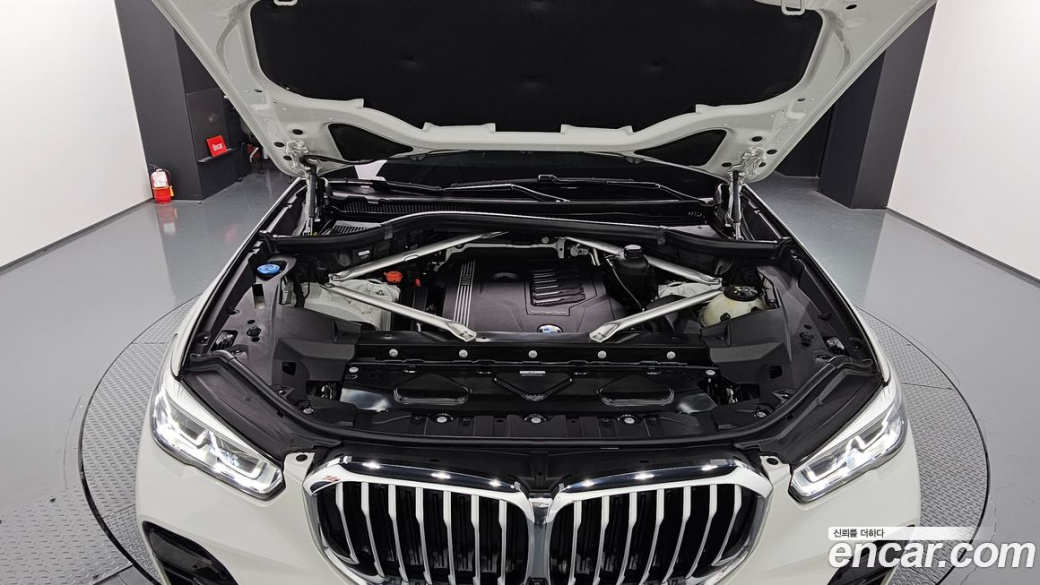 BMW X5 xDrive 40i M Sport, 2023