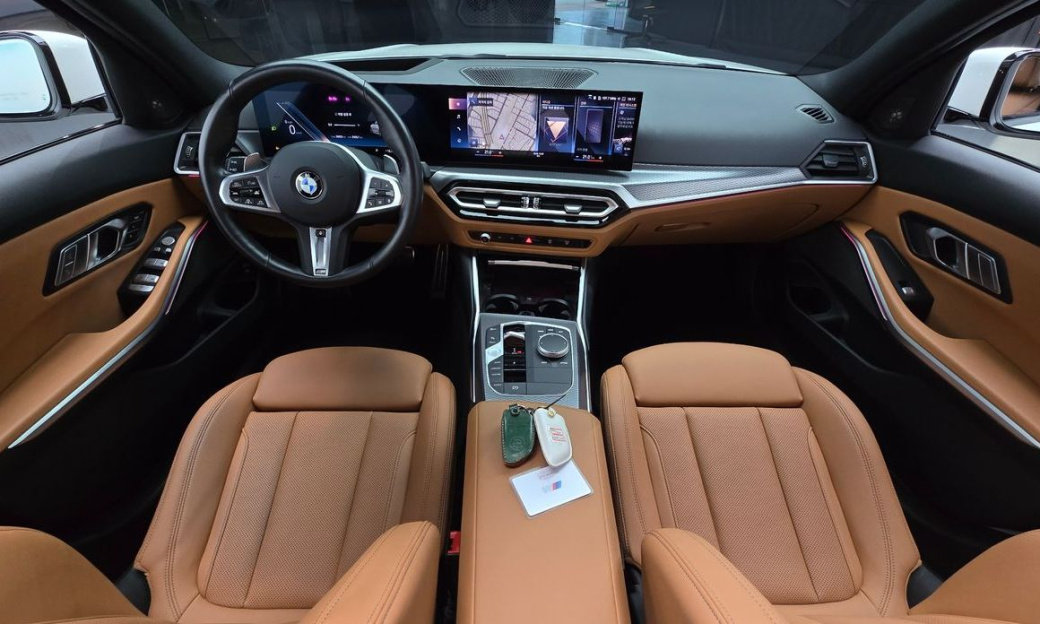 BMW 3-Series 320i M Sport, 2024