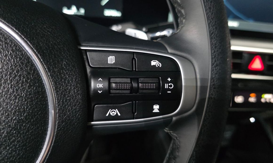 Kia K5 2.0, 2025