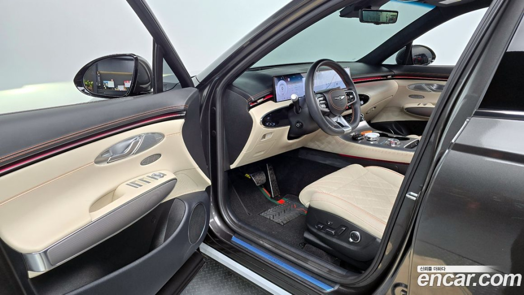 Genesis GV70 2.5T Gasoline AWD, 2025