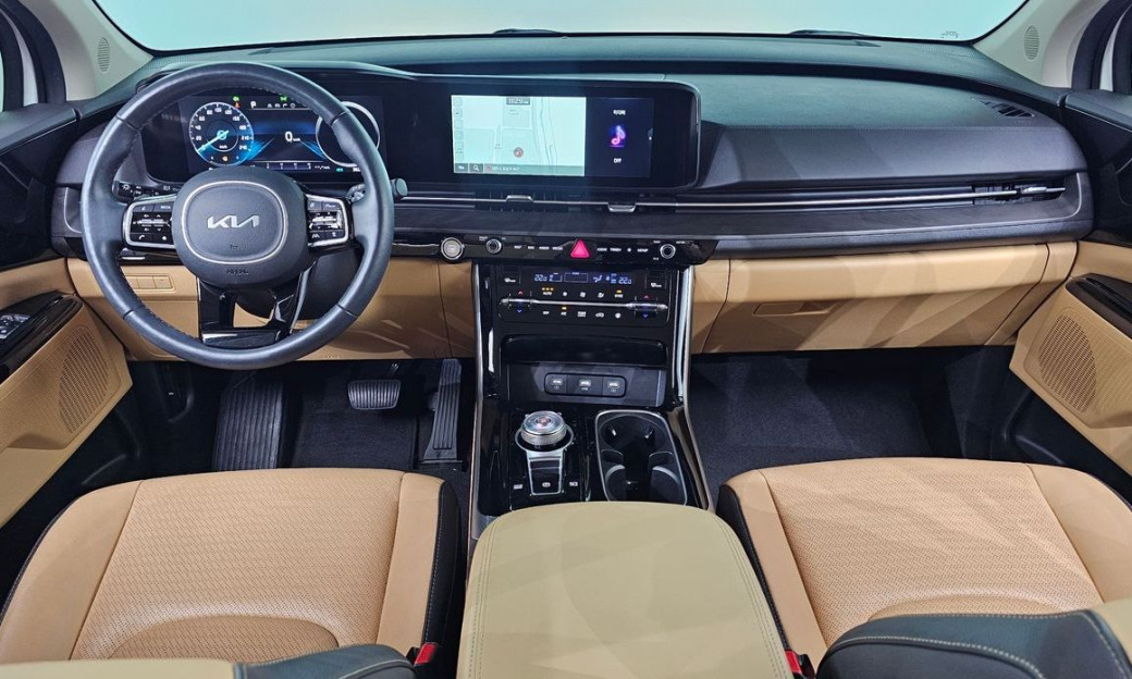Kia Carnival 7-Seater Noblesse, 2022