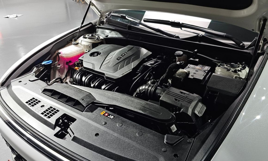 Hyundai Grandeur 2,5 Gasoline 2WD, 2024