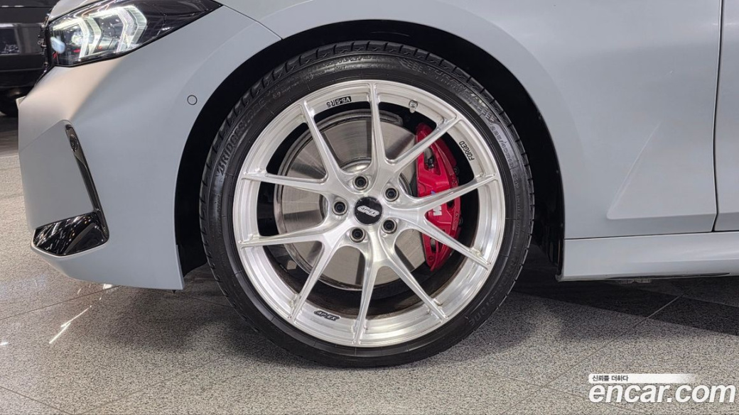 BMW 3-Series M340i Pro, 2025