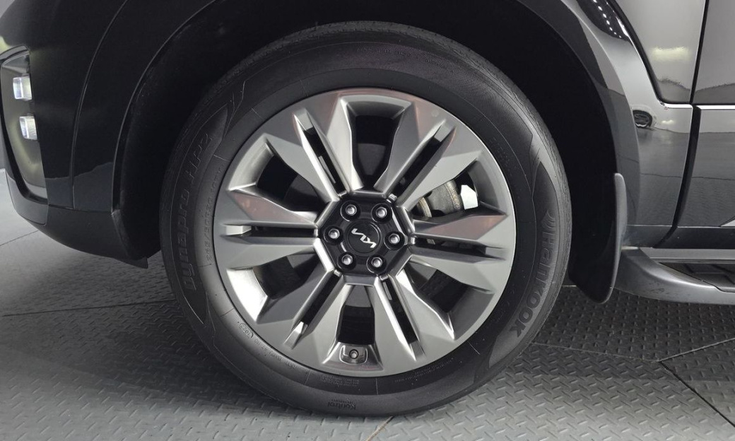 Kia Mohave Diesel 3.0 4WD 5-Seater, 2022