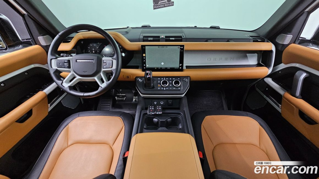 Land Rover Defender 130 P400 X-Dynamic HSE, 2024