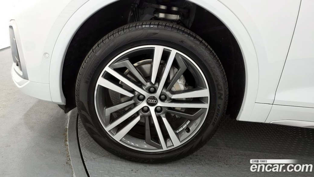 Audi Q5 40 TDI Quattro Premium, 2023