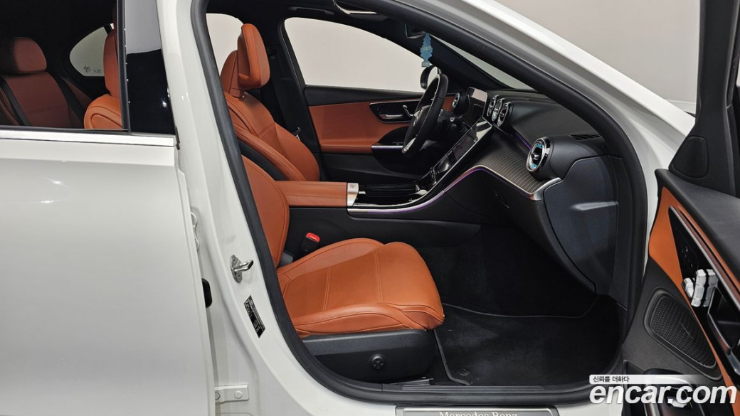 Mercedes-Benz C-Class C300 4MATIC Avantgarde, 2023