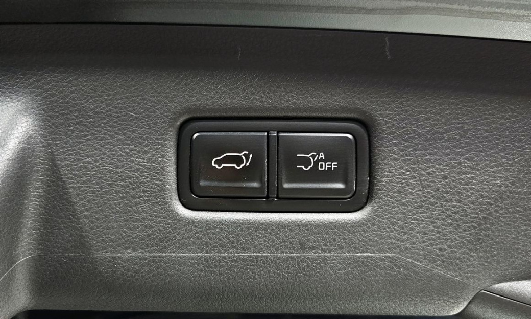 Kia Carnival 9-Seater Noblesse, 2025