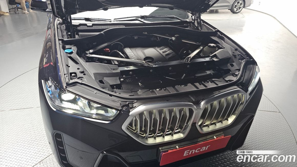 BMW X6 xDrive30d M Sport, 2025