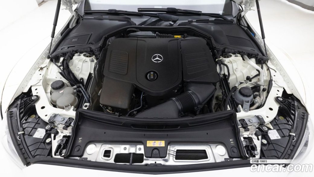Mercedes-Benz C-Class C300 AMG Line, 2022