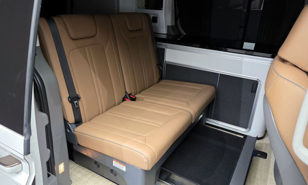 Hyundai Staria 2WD Camping Car, 2024
