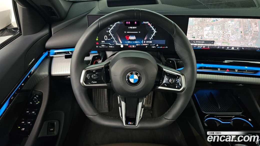 BMW 5-Series 520i M Sport, 2025