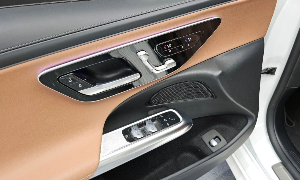 Mercedes-Benz E-Class E200 Avantgarde, 2024