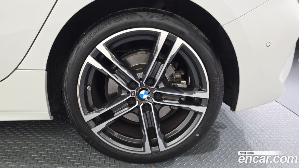 BMW 1-Series 120i M Sports, 2024