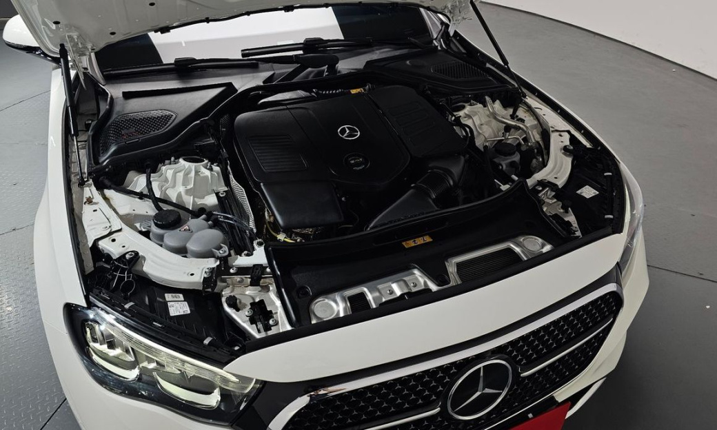 Mercedes-Benz E-Class E200 Avantgarde, 2024