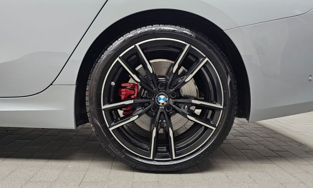 BMW 3-Series M340i Pro, 2024