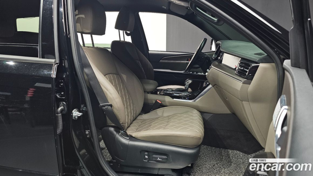 Kia Mohave Diesel 3.0 4WD 5-Seater, 2022