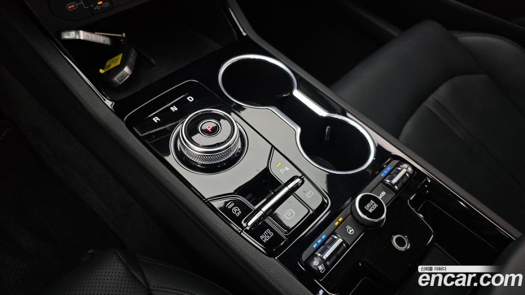 Kia K5 2.0, 2024
