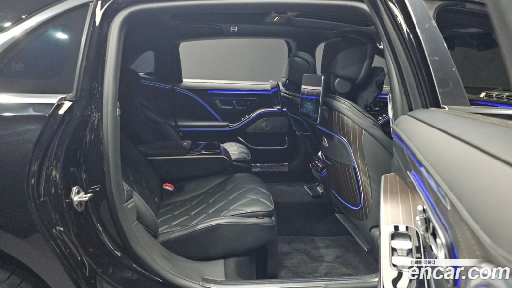 Mercedes-Benz S-Class Maybach S680 4MATIC, 2023