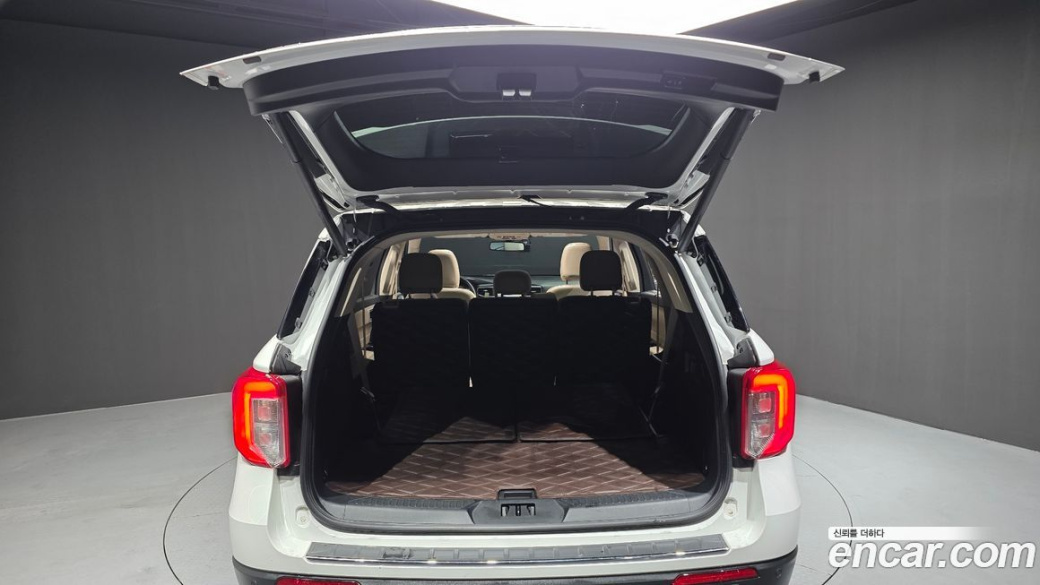 Ford Explorer 2.3 LimIted 4WD, 2022