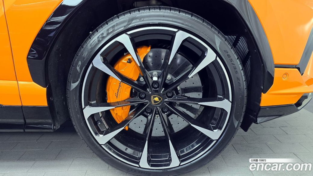 Lamborghini Urus 4.0 V8 S, 2024