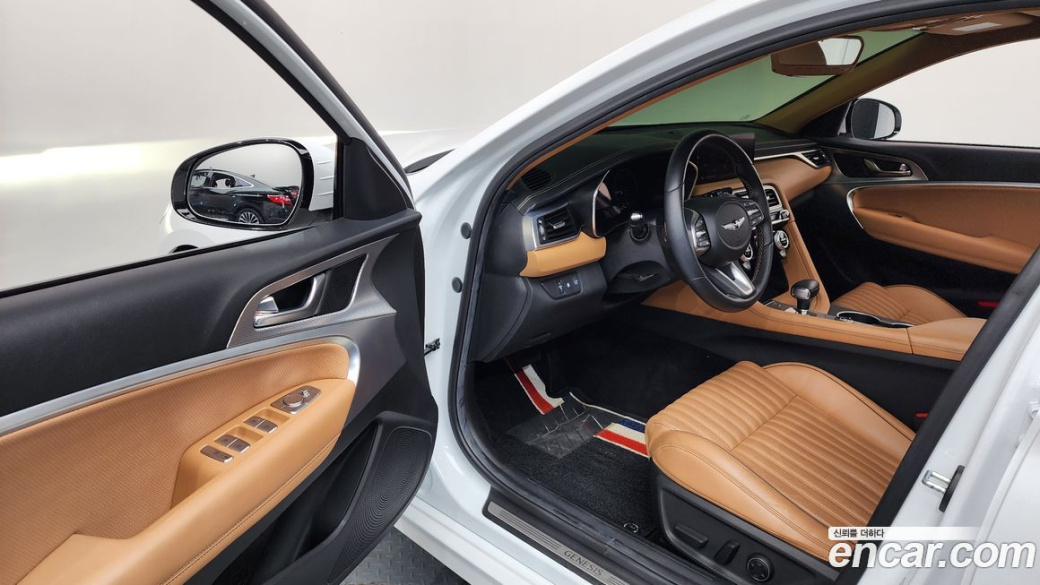 Genesis G70 Gasoline 2.0T 2WD, 2022
