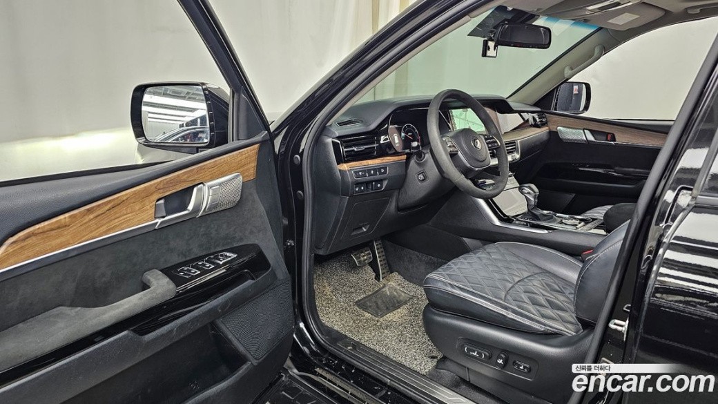 Kia Mohave Diesel 3.0 4WD 7-Seater, 2021