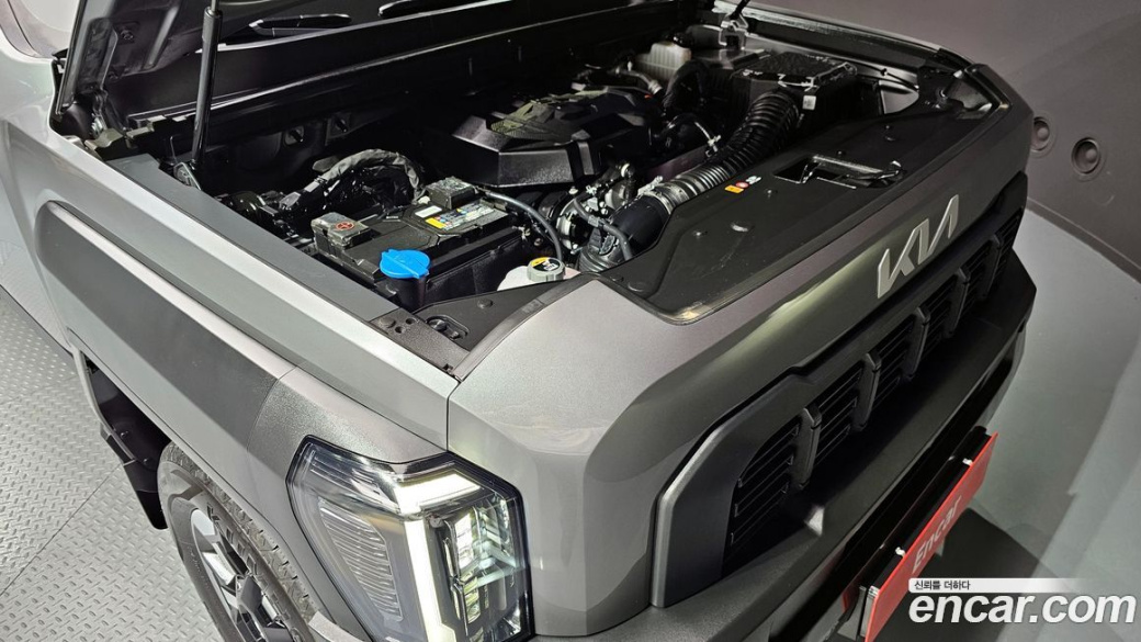 Kia Tasman 2.5T Gasoline 4WD, 2026