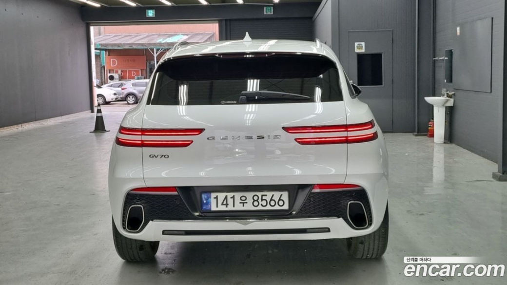 Genesis GV70 2.5T Gasoline 2WD, 2023