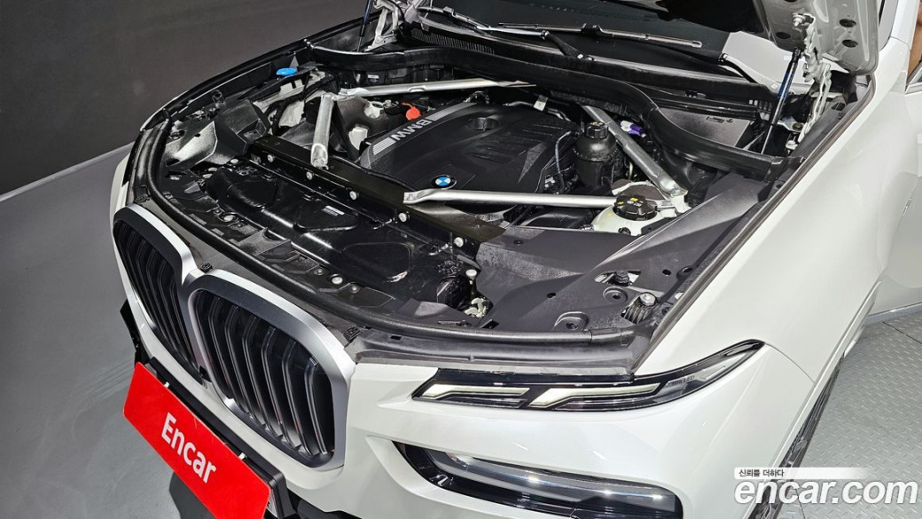 BMW X7 xDrive 40i M Sport 7STR, 2025